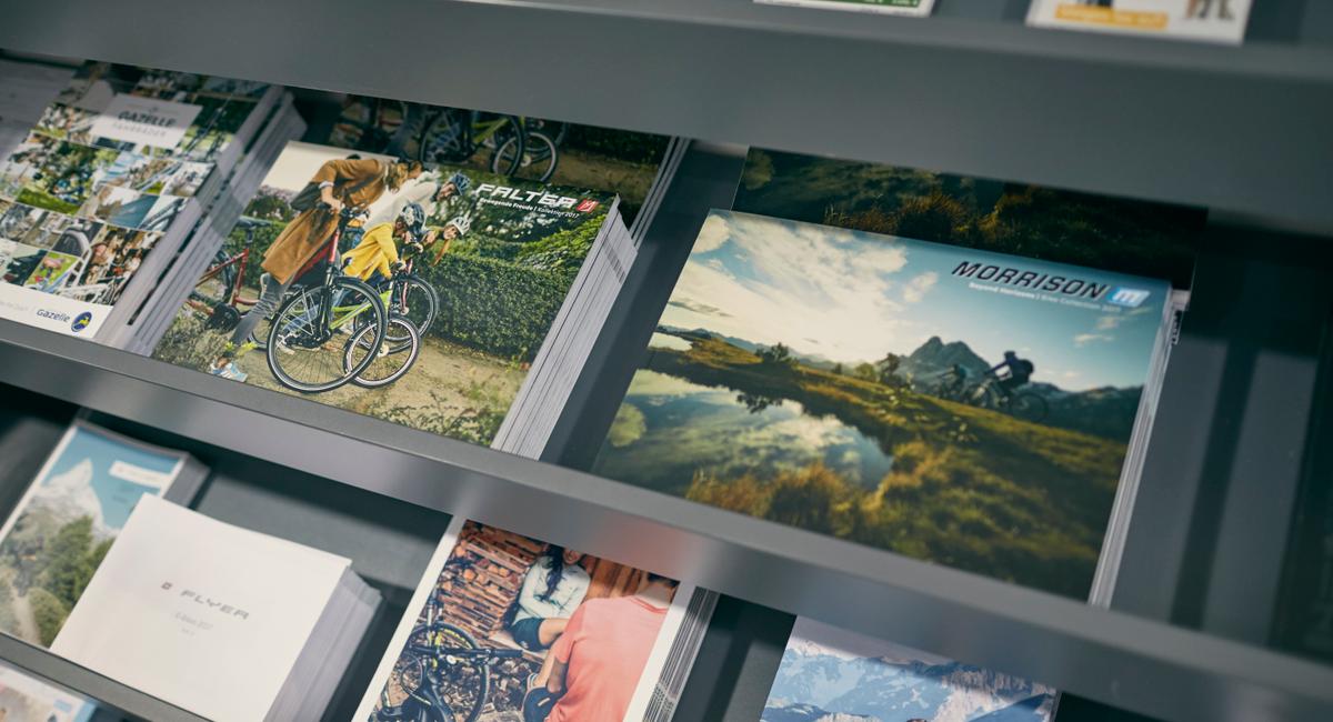 Auch Printmedien werden durch BIKE&CO bereitgestellt, sodass ein BIKE&CO-Fachhändler auf perfekt gestaltete Medien zugreifen