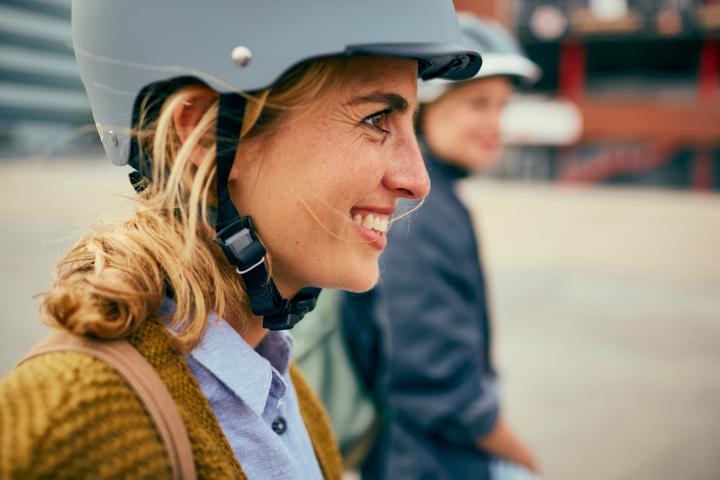 Egal ob in der Stadt oder bei ländlichen Ausflügen. Für jeden kann ein modernes und auch sicheres Accessoire gefunden werden.